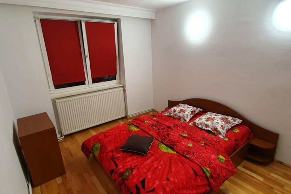 Titian'S Cozy Apartment ซีบิว ภายนอก รูปภาพ