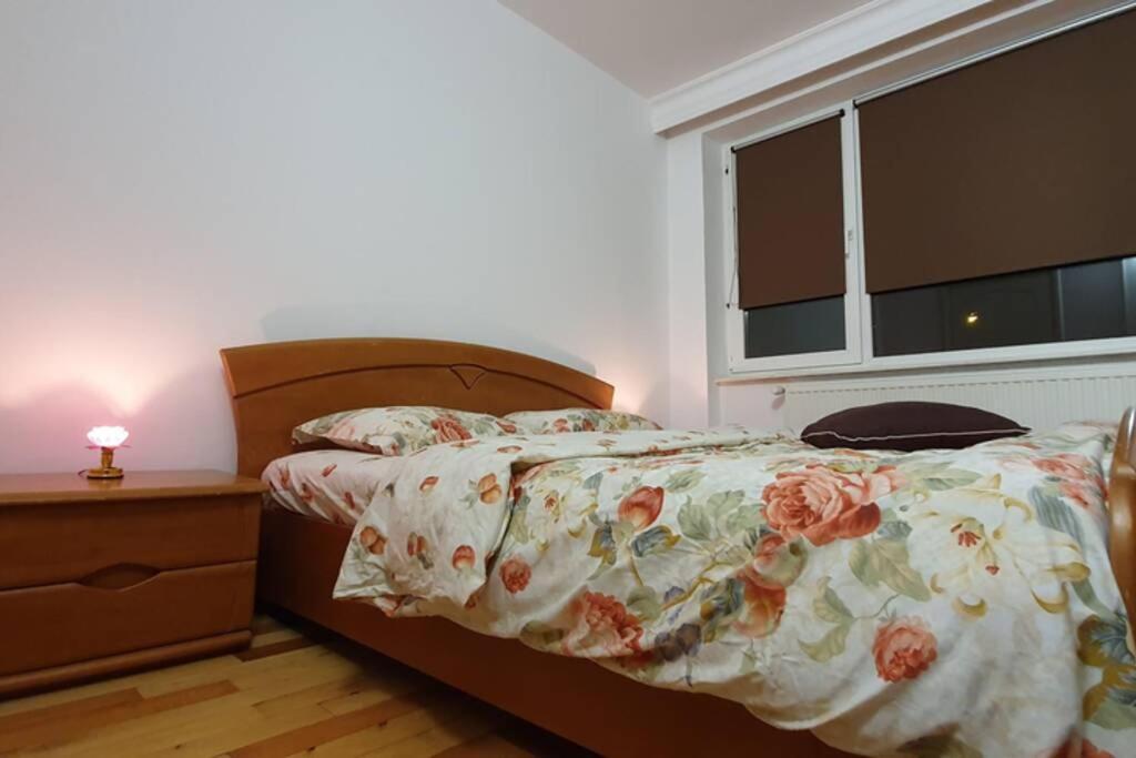 Titian'S Cozy Apartment ซีบิว ภายนอก รูปภาพ